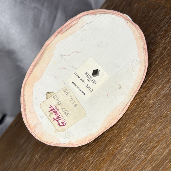 Westland Resin Dalmatian Fireman Hat 3” Figurine - Picture 5 of 8